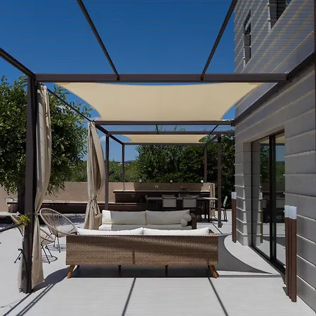 Altamira - Luxury Con Piscina A *
